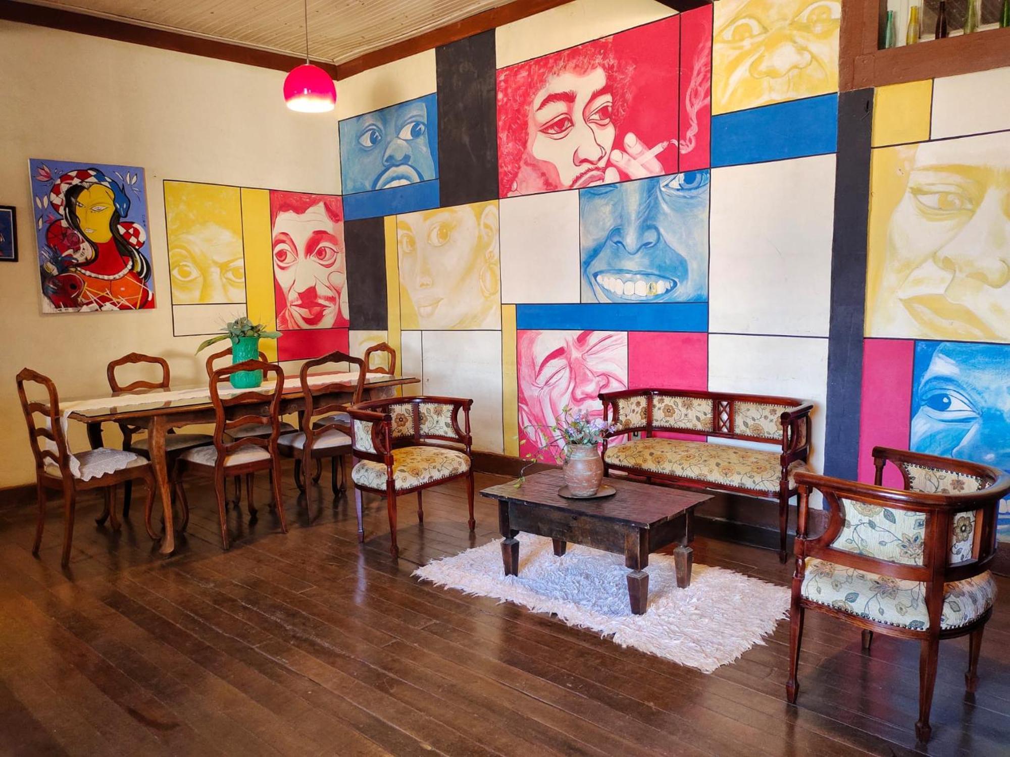 Brumas Ouro Preto Hostel E Pousada エクステリア 写真