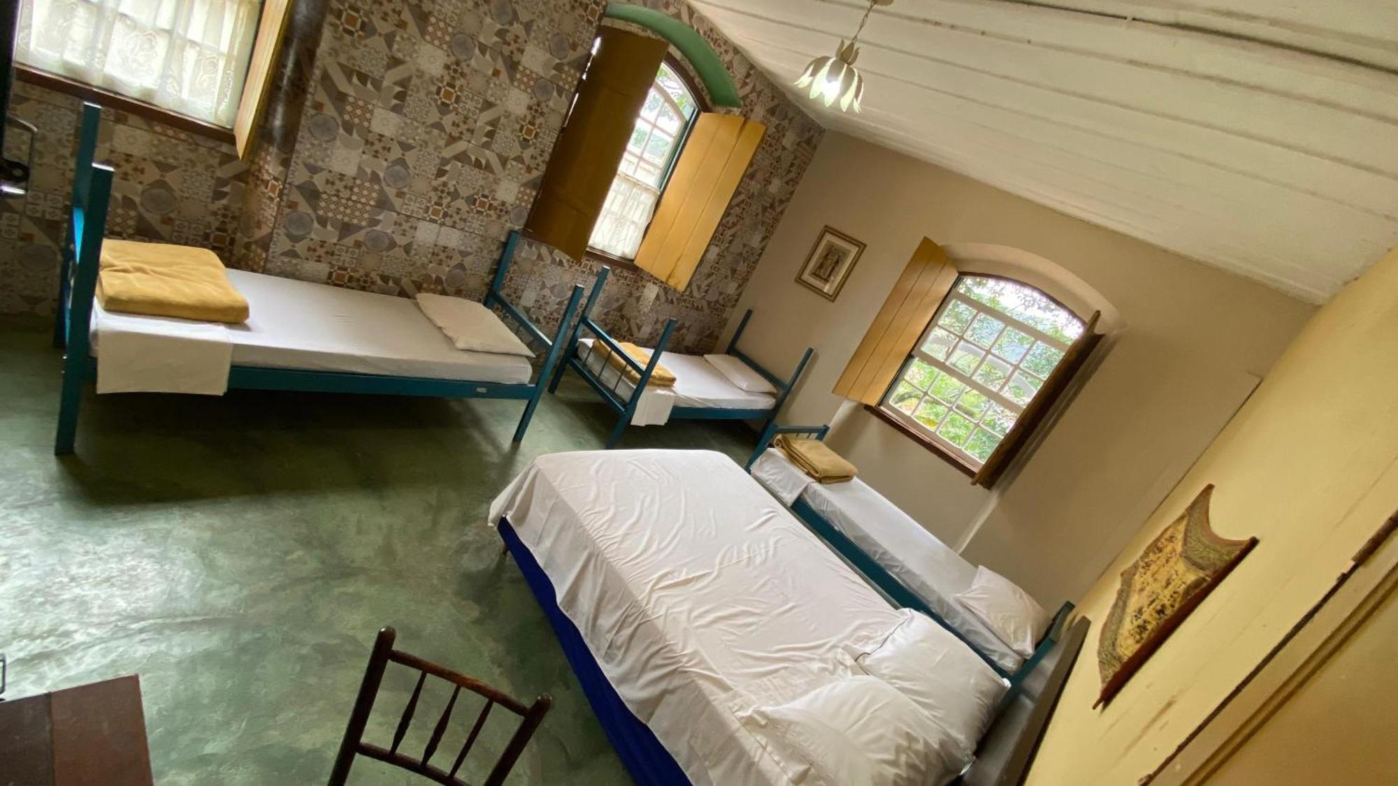 Brumas Ouro Preto Hostel E Pousada エクステリア 写真